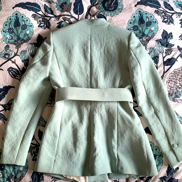 Zara green blazer with fabric belt - Picture 2 of 13